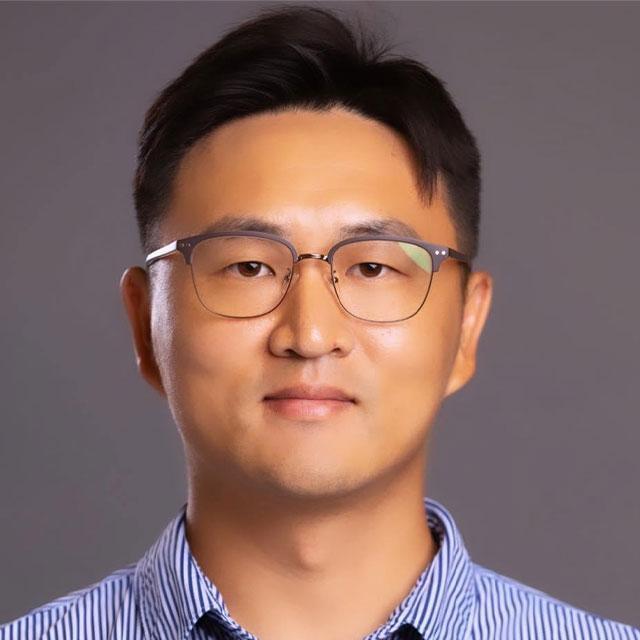 Dongbin Kim headshot